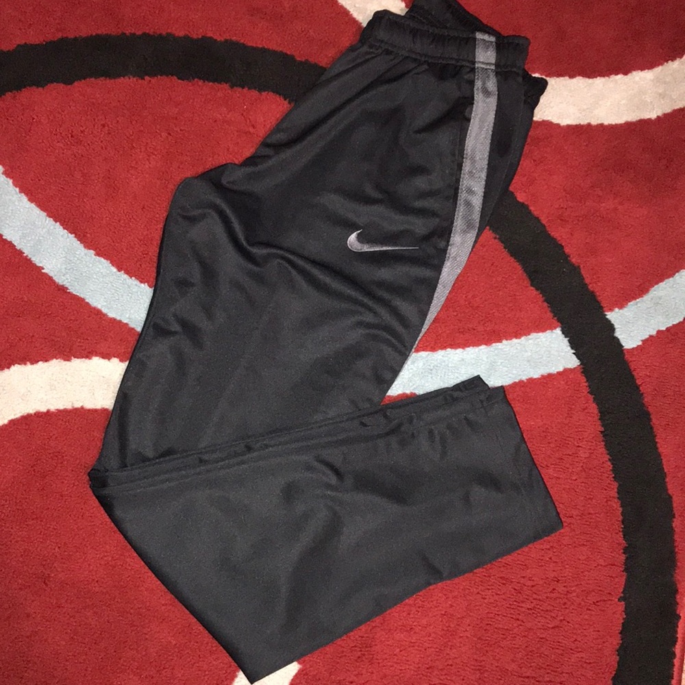 Men’s Medium Nike Pants